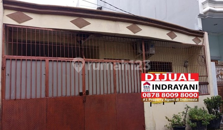 Rumah Hook Hadap Utara - Timur di Pademangan