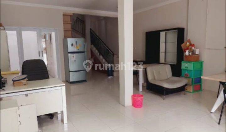 Rumah di Jalan Taman Pening
Bendungan Hilir
Jakarta Pusat SHM Bagus Sekali 2