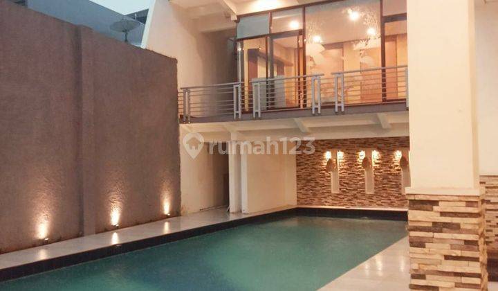 Rumah di Kopilas
Puri Botanical
Jakarta Barat 2 Lantai. Bagus 1