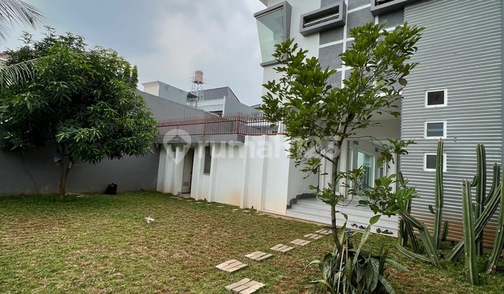 Rumah di Kopilas
Puri Botanical
Jakarta Barat 2 Lantai. Bagus 5