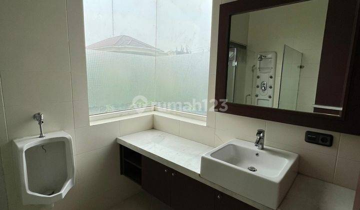 Rumah di Kopilas
Puri Botanical
Jakarta Barat 2 Lantai. Bagus 12