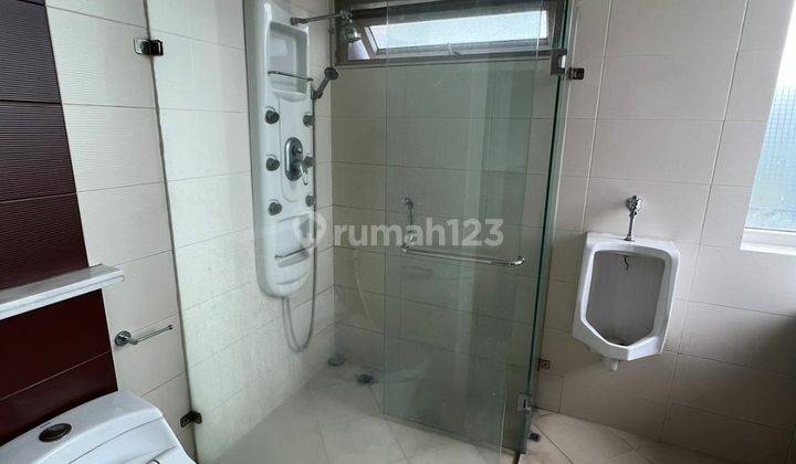 Rumah di Kopilas
Puri Botanical
Jakarta Barat 2 Lantai. Bagus 13