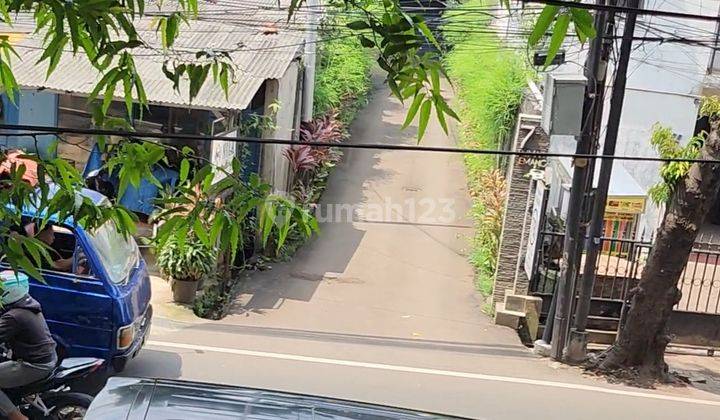 JARANG ADA. LOKASI RAMAI. DI JALAN UTAMA. Tanah di Kemang Timur Raya.
Jakarta Selatan. HGB. Hadap Timur 14
