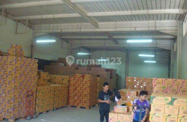 Gudang di Gudang Sumur Bor
Cengkareng
Jakarta Barat. Jalan Raya Utama Sumur Bor 2