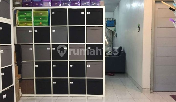 Rumah 1½ Lantai. di Muara Karang
Jakarta Utara 2