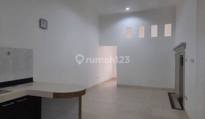 Rumah 3½ Lantai. di Muara Karang
Jakarta Utara 1