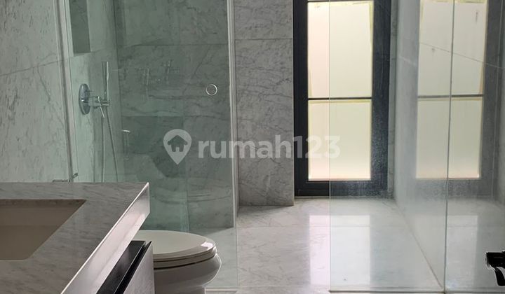 Town House. Kemang Timur Raya
Jakarta Selatan. Modern Classic