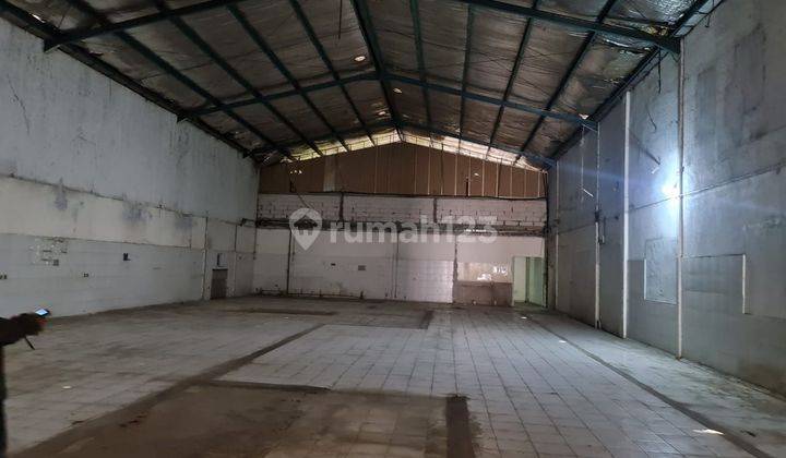 Warehouse dan Office di Meruya
Jakarta Barat 2