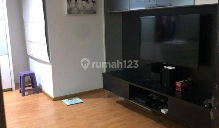 Rumah 2 Lantai di Puri Mansion
Jakarta Barat 2