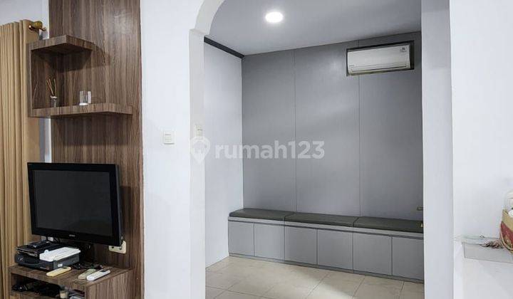 Termurah Rumah 2½ Lantai. di Perumahan Daanmogot  2