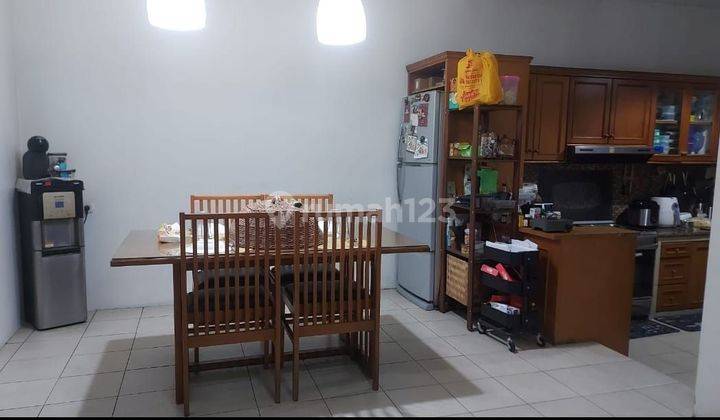 Rumah Siap Huni 2 ½ Lantai di Puri Kencana
Jakarta Barat 2