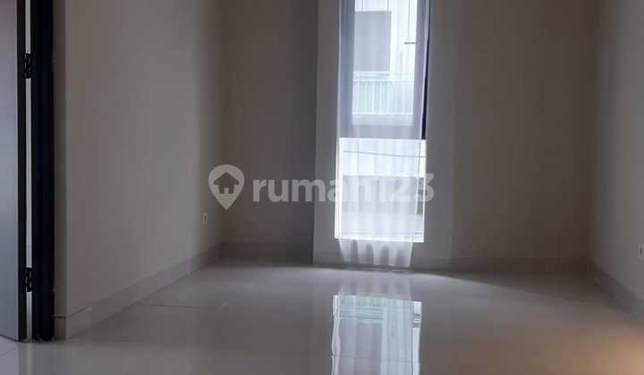 Jelambar Ready-to-Live House NEW (Corner Lot) 2