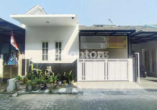 Rumah Cantik Strategis Buring Malang Dekat Citra Garden 1