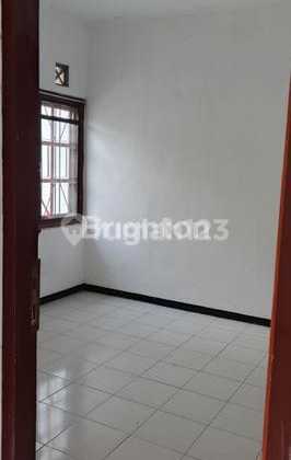Disewakan Rumah Di Titan Asri Sulfat Strategis 2