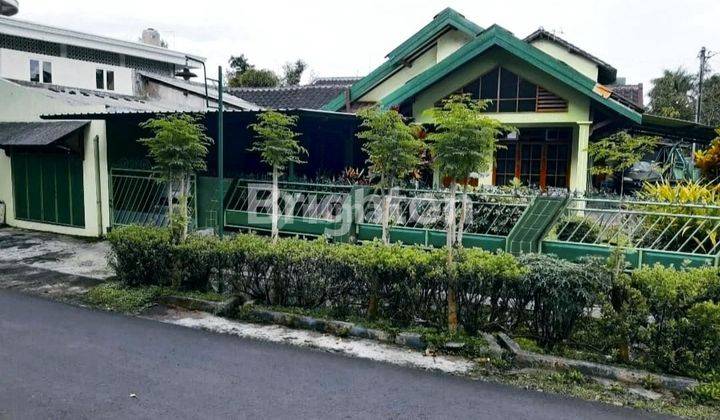 RUMAH HOOK LUAS FULL FURNISHED DEKAT EXIT TOL SAWOJAJAR 1