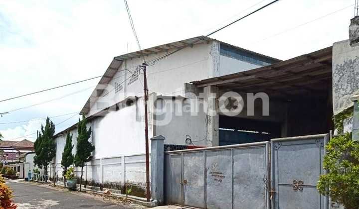Gudang strategis pusat Kota Malang  1