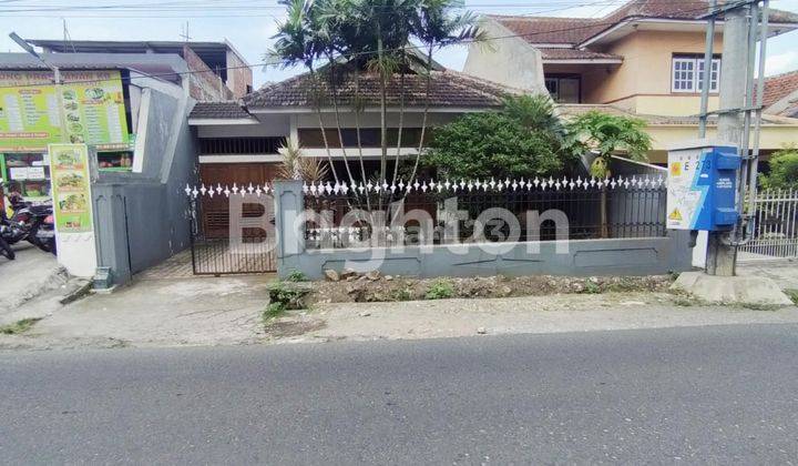 RUMAH SINGOSARI BAGUS UNTUK USAHA & KANTOR AREA TUMAPEL 1