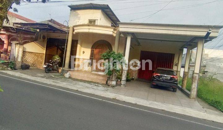 RUMAH 2 LANTAI NOL JALAN DINOYO MALANG 1