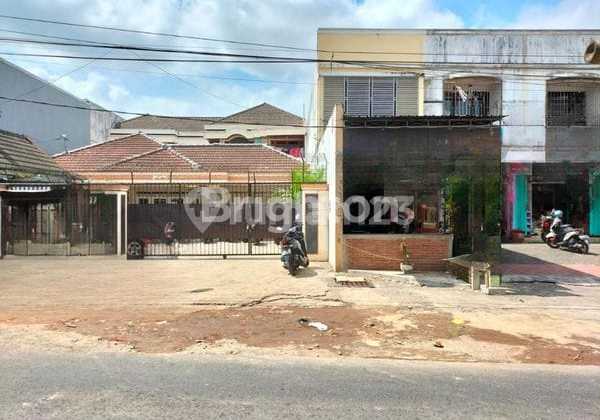 Rumah Strategis dan Luas 600An M² Klojen