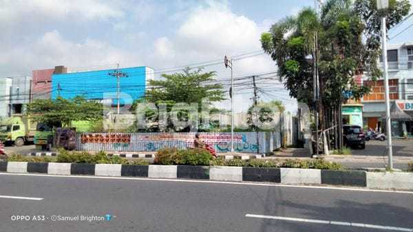 Very Strategic Land on the Main Road of Malang City, Suitable for All Businesses. Very Strategic Land on the Main Road of Malang City, Suitable for All Businesses.