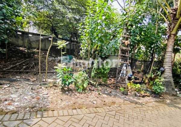 Ready-to-Build Plot of Land Behind Kanjuruhan University, Malang