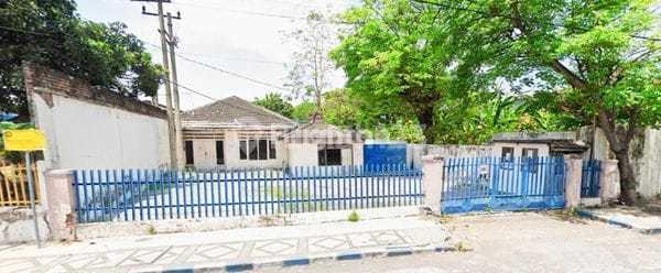 Spacious Strategic Warehouse Near Pasuruan City Toll Road Spacious Strategic Warehouse Near Pasuruan City Toll Road