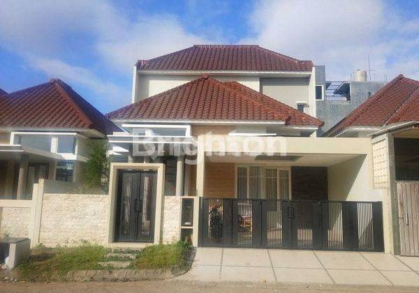 Rumah 2 Lantai, Full Furnished, Perumahan Graha Kencana 1