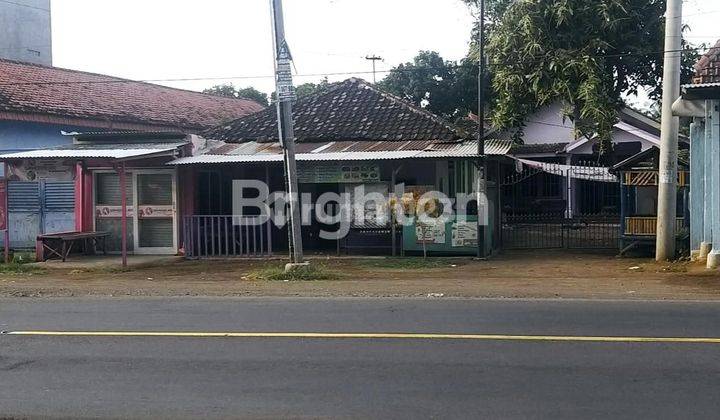 Dijual Rumah Luas Strategis Poros Jalan Kapongan Situbondo 1