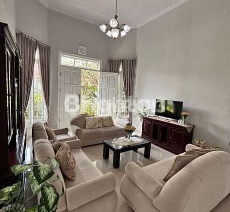 Rare Item! Tanah Luas 952m² - Jantung Kota Blitar 2