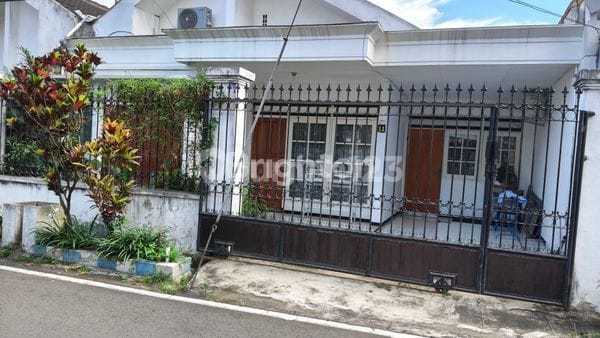 Comfortable Residence in Tidar, Close to Public Facilities