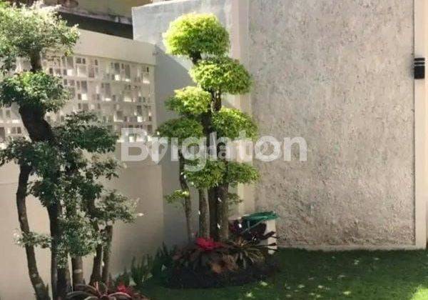 Rumah Dijual Sudah Siap Huni Daerah Blimbing Malang Kota Dekat Dengan Starbuck. Sudah Terisi Beberapa Perabot Untuk Ditinggali. 2