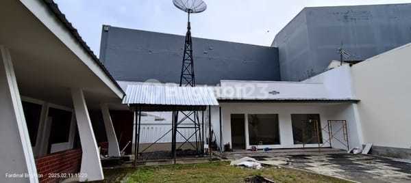 Rumah Jadul Terawat Lt 725 M² - Dekat Jl. Ijen, Oro-Oro Dowo, Klojen Kota Malang 2