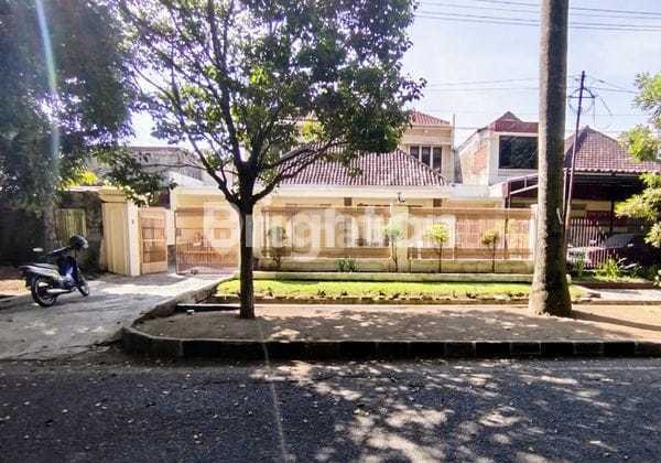 Rumah Asri Terawat Siap Huni Area Pulau-Pulau Malang Rumah Asri Terawat Siap Huni Area Pulau-Pulau Malang