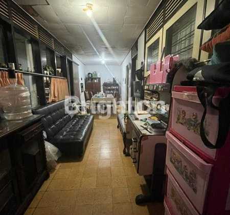 For Sale 1.5-Story House, Kasin Klojen 4 Bedrooms Island Area 2