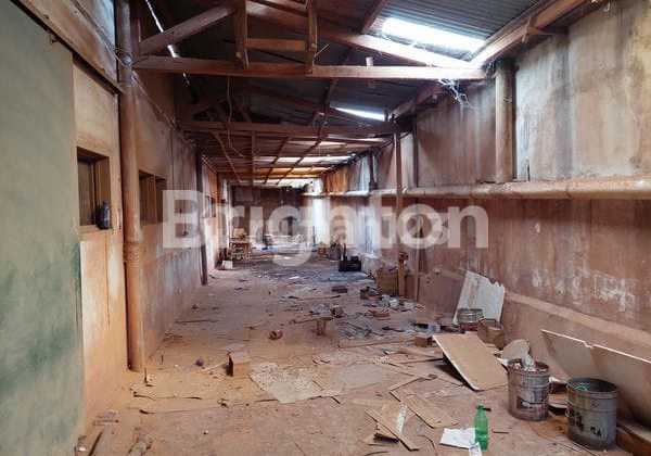 Gudang Besar Nol Jalan Provinsi - Singosari Malang