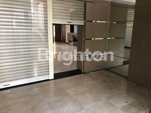 Disewakan Rumah Besar Poros Jalan Semeru  2