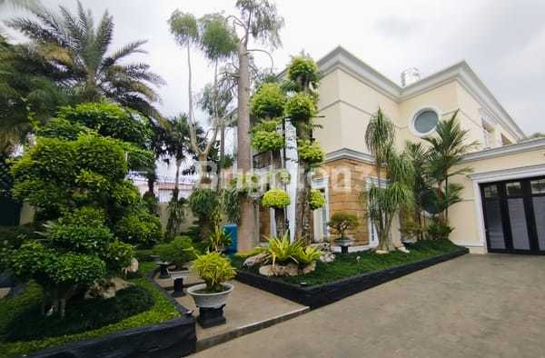 Rumah Mewah Ekslusif di Lawang Malang Strategis