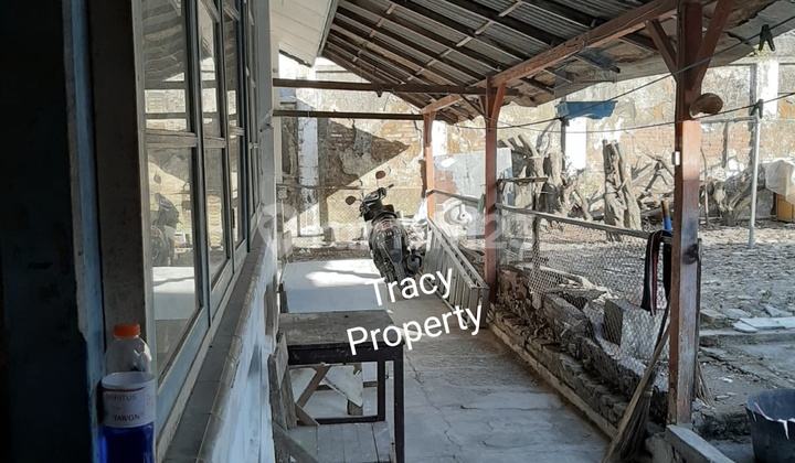 Rumah Di Lampersari, Semarang  2