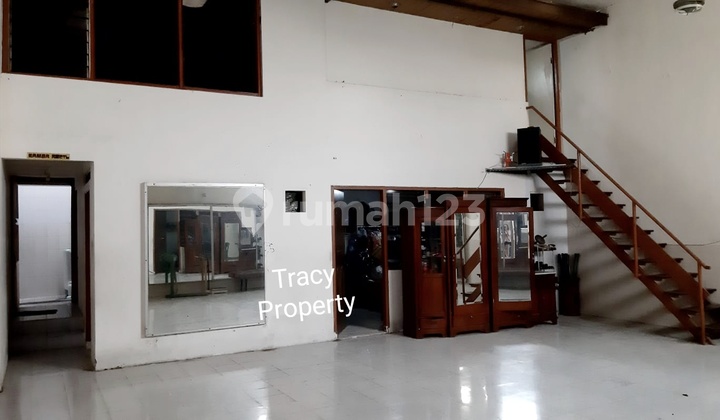 Rumah Di Pekunden , Semarang Tengah  2