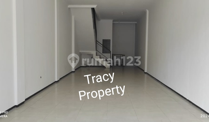 Ruko in Ngesrep Banyumanik, Semarang 2