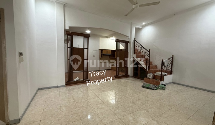 Rumah Siap Pakai Di Graha Wahid 2