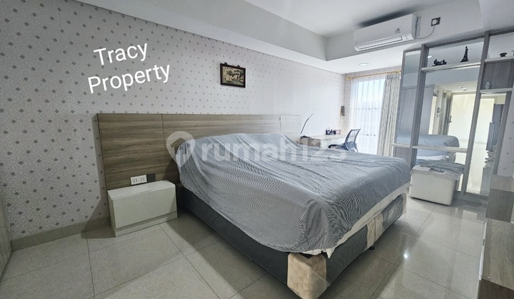 Pinnacle Apartment 15th Floor, Semarang 2