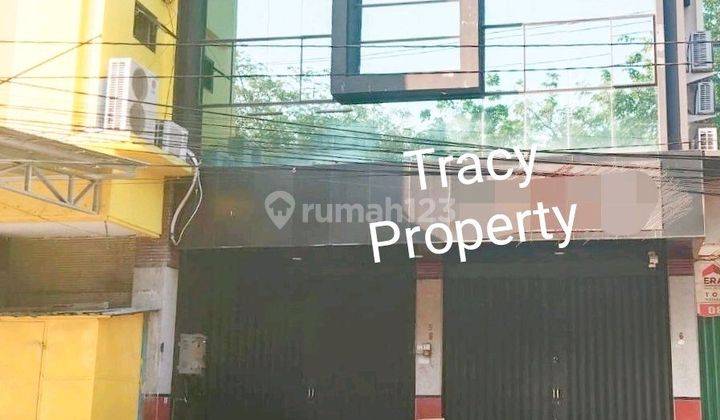 2 Ruko Jadi 1 Tanpa Sekat Di Dr Cipto, Semarang  1