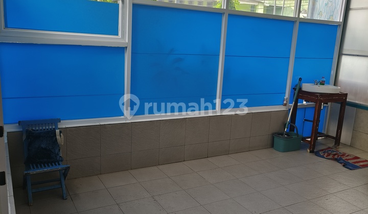 Disewakan Ruang Usaha di Jl. Seroja II No. 10, Karangkidul, Semarang Tengah, Kota Semarang, Jawa Tengah, Indonesia, 50241, Semarang Tengah Semi Furnished 30.0 m² 2