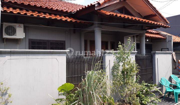 Jual Rumah Siap Pakai, Petukangan Utara, Jakarta Selatan 2