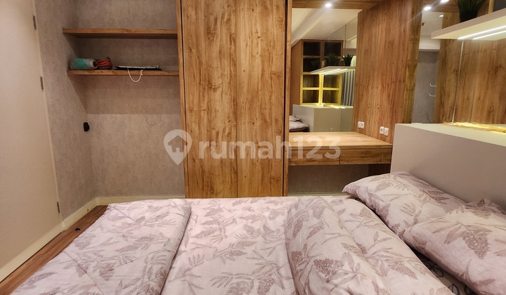 Sewa Bulanan & Tahunan New 2Br Luxury Landmark Residence 2