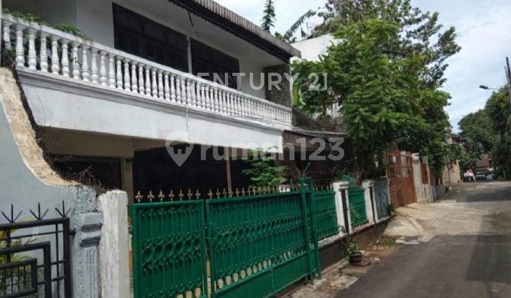 Cipinang House Strategic Location and Ready to Occupy