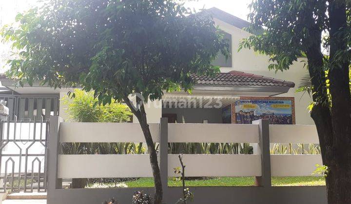 Rumah Nyaman Luas di Duren Sawit 1