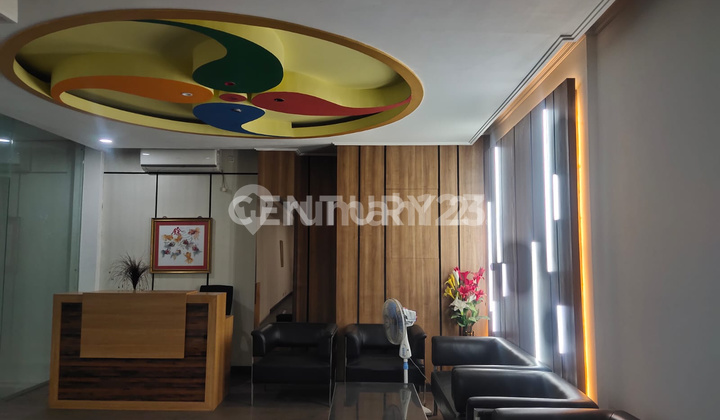 Gedung Kantor 3 Lantai Rawasari Cempaka Putih Jakarta Pusat