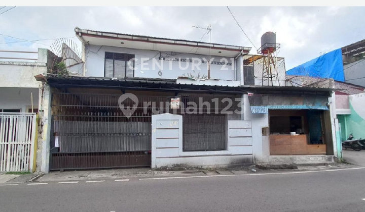 Nice House Ready to Occupy, Can be Used for Business in Johar Baru, Central Jakarta Nice House Ready to Occupy, Can be Used for Business in Johar Baru, Central Jakarta